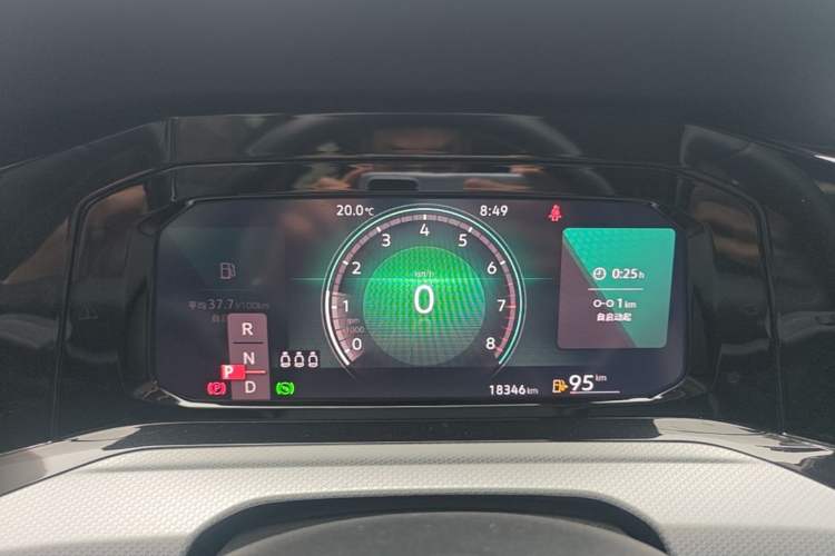 Used Volkswagen Golf 2023 Facelift 280TSI DSG Pro Instrument Cluster