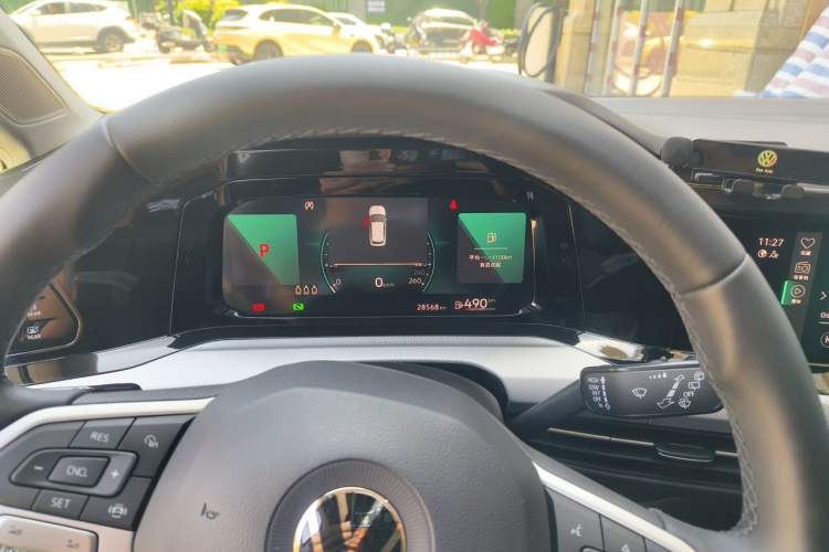 Used Volkswagen Golf 2023 Facelift 280TSI DSG Pro Instrument Cluster