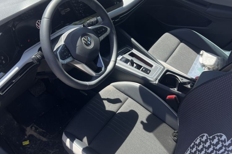 Used Volkswagen Golf 2023 280TSI DSG Pro Interior 1