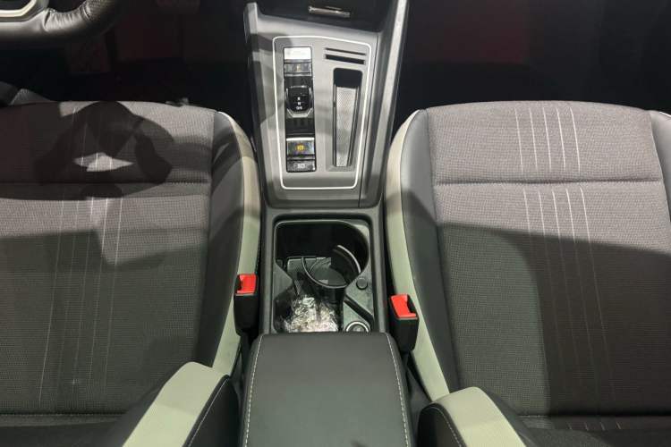 Used Volkswagen Golf 2023 Facelift 280TSI DSG Pro Interior 11