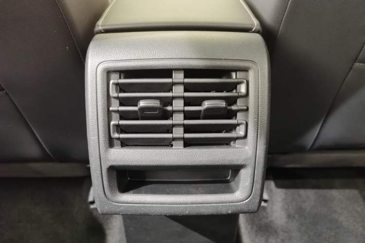 Used Volkswagen Golf 2023 280TSI DSG Pro Interior 2