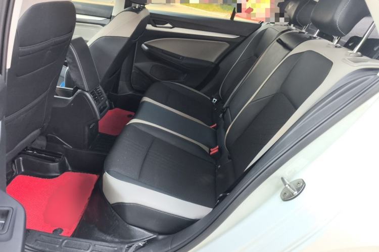 Used Volkswagen Golf 2023 Facelift 280TSI DSG Pro Interior 4