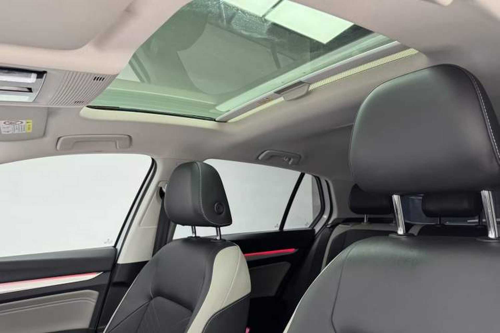 Used Volkswagen Golf 2023 Facelift 280TSI DSG Pro Interior 5