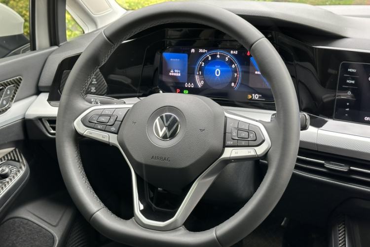 Used Volkswagen Golf 2023 Facelift 280TSI DSG Pro Interior 5