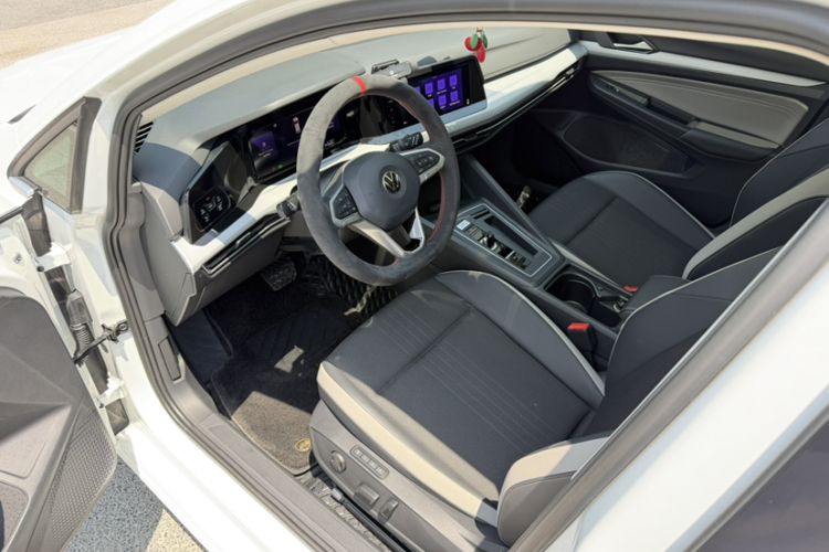 Used Volkswagen Golf 2023 280TSI DSG Pro Interior 7