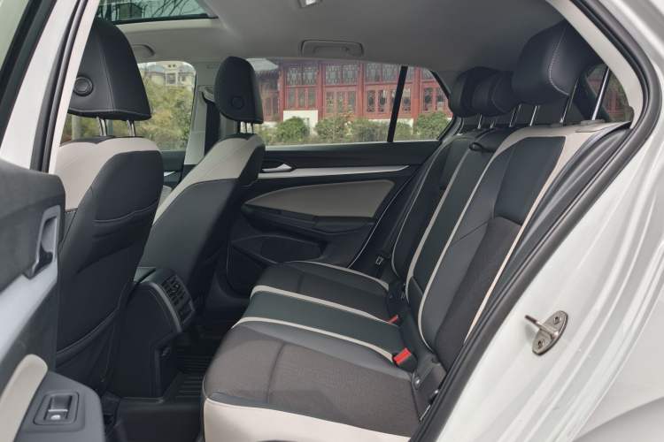 Used Volkswagen Golf 2023 Facelift 280TSI DSG Pro Interior 7