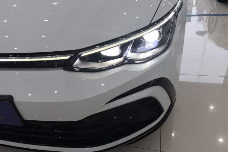Used Volkswagen Golf 2023 Facelift 280TSI DSG R-Line Lite Left Front Headlight