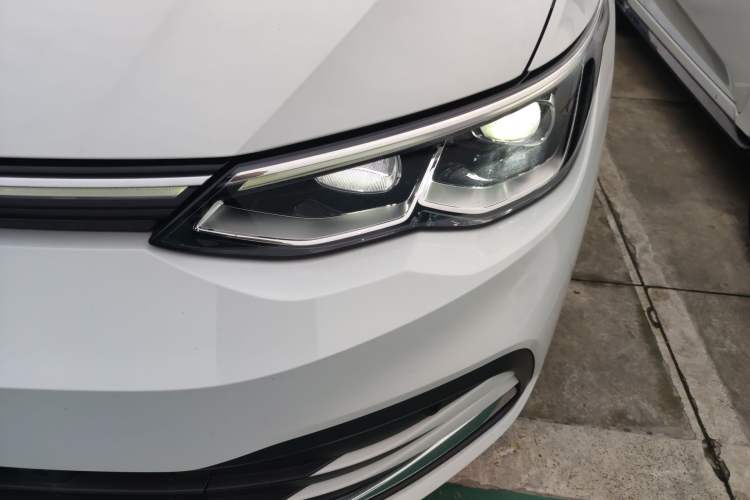 Used Volkswagen Golf 2023 280TSI DSG Pro Left Front Headlight