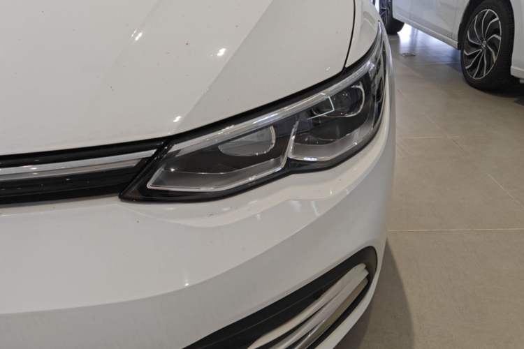 Used Volkswagen Golf 2023 Facelift 280TSI DSG Pro Left Front Headlight