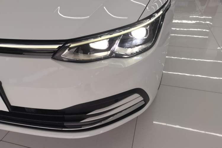 Used Volkswagen Golf 2023 Facelift 280TSI DSG Pro Left Front Headlight