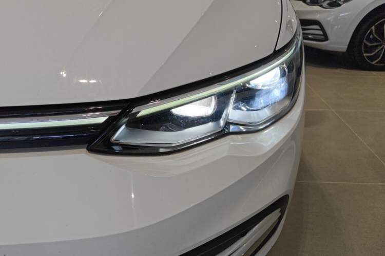 Used Volkswagen Golf 2023 Facelift 280TSI DSG Pro Left Front Headlight
