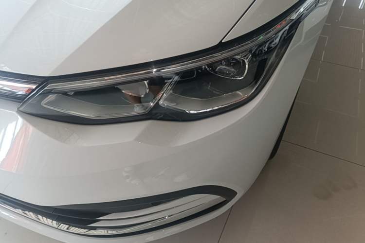 Used Volkswagen Golf 2023 Facelift 280TSI DSG Pro Left Front Headlight