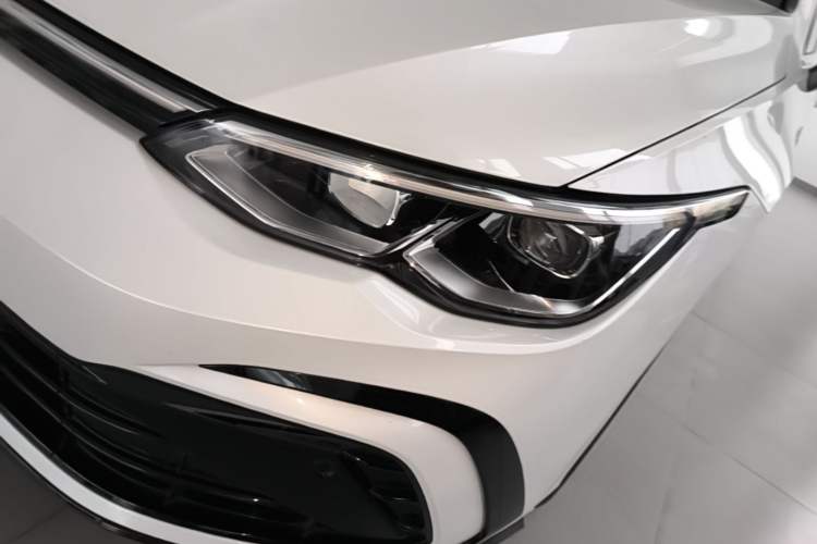 Used Volkswagen Golf 2023 280TSI DSG R-Line Lite Left Front Headlight