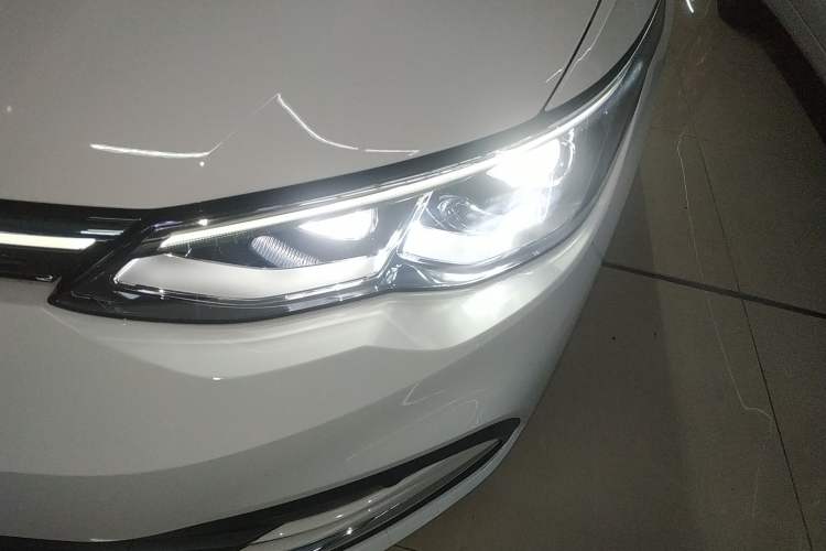 Used Volkswagen Golf 2023 Facelift 280TSI DSG Pro Left Front Headlight