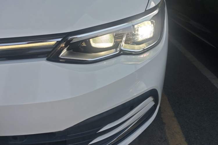 Used Volkswagen Golf 2023 280TSI DSG Pro Left Front Headlight