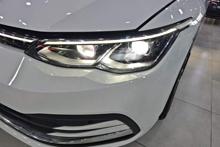 Used Volkswagen Golf 2023 Facelift 280TSI DSG Pro Left Front Headlight