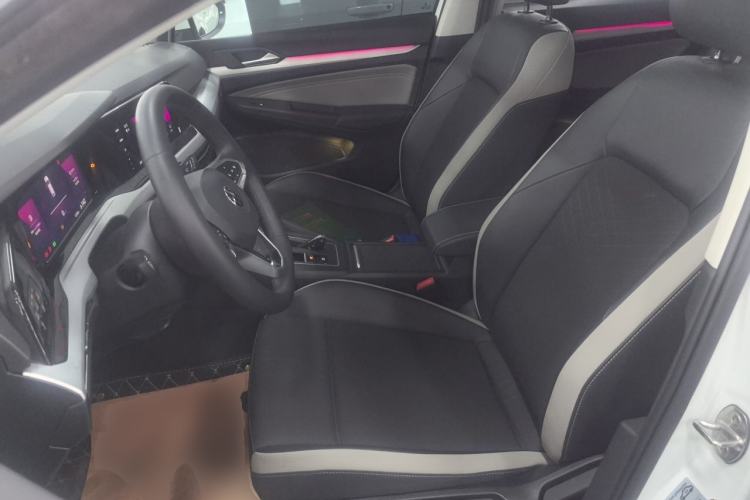 Used Volkswagen Golf 2023 Facelift 280TSI DSG Pro Left Front Seat