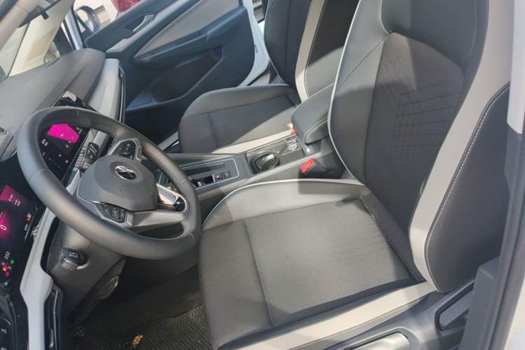 Used Volkswagen Golf 2023 280TSI DSG Pro Left Front Seat