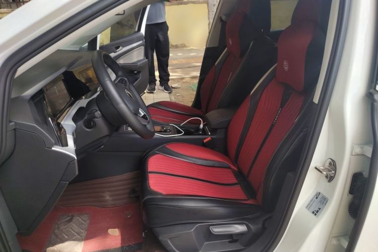 Used Volkswagen Golf 2023 Facelift 280TSI DSG Pro Left Front Seat