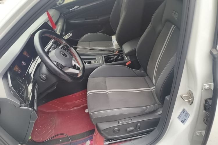 Used Volkswagen Golf 2023 Facelift 280TSI DSG R-Line Lite Left Front Seat