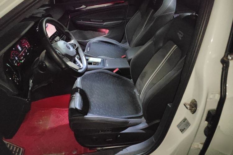 Used Volkswagen Golf 2023 280TSI DSG R-Line Lite Left Front Seat