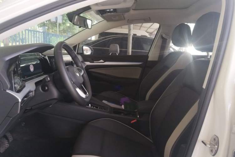 Used Volkswagen Golf 2023 280TSI DSG Pro Left Front Seat