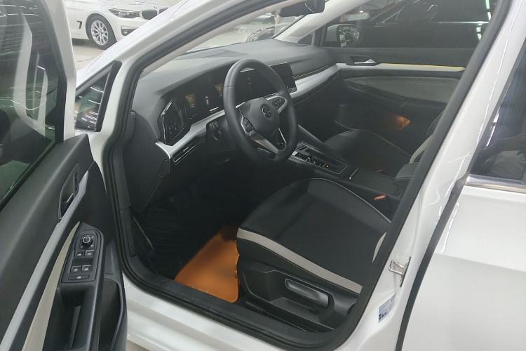 Used Volkswagen Golf 2023 Facelift 280TSI DSG Pro Left Front Seat
