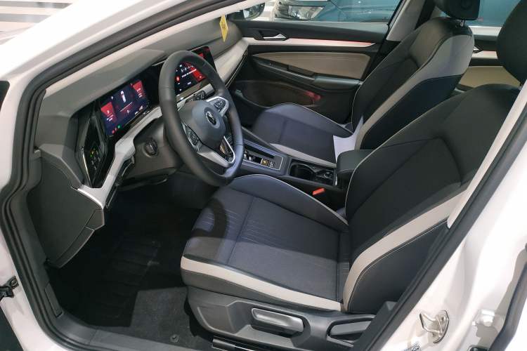 Used Volkswagen Golf 2023 280TSI DSG Pro Left Front Seat