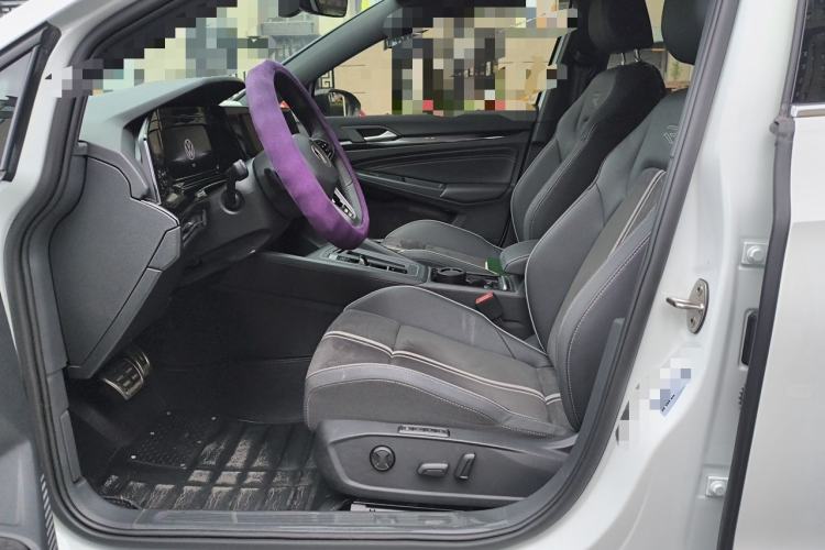 Used Volkswagen Golf 2023 280TSI DSG R-Line Lite Left Front Seat