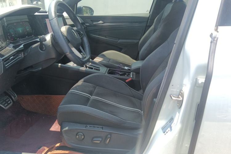 Used Volkswagen Golf 2023 Facelift 280TSI DSG R-Line Lite Left Front Seat