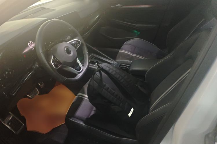 Used Volkswagen Golf 2023 Facelift 280TSI DSG R-Line Lite Left Front Seat