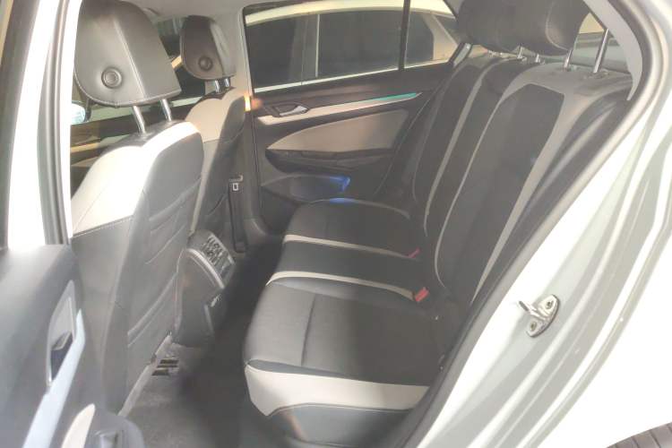 Used Volkswagen Golf 2023 Facelift 280TSI DSG Pro Left Rear Seat