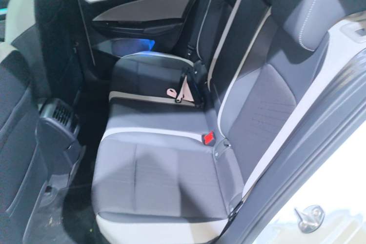 Used Volkswagen Golf 2023 Facelift 280TSI DSG Pro Left Rear Seat