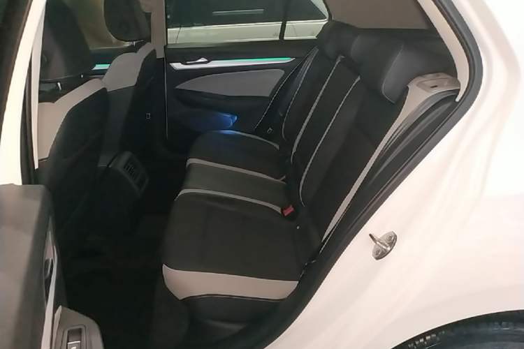 Used Volkswagen Golf 2023 Facelift 280TSI DSG Pro Left Rear Seat