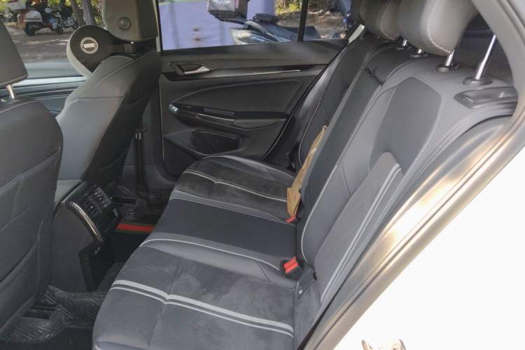 Used Volkswagen Golf 2023 280TSI DSG R-Line Lite Left Rear Seat