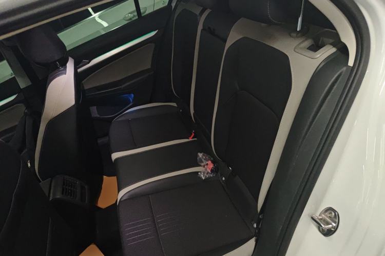 Used Volkswagen Golf 2023 Facelift 280TSI DSG Pro Left Rear Seat