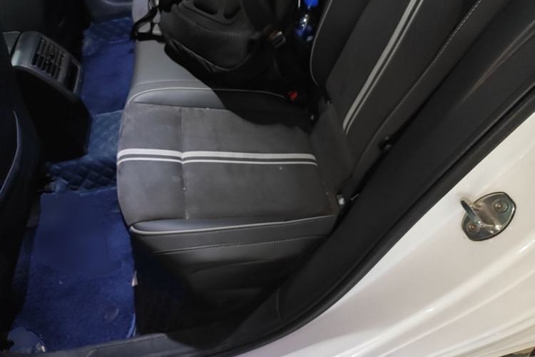 Used Volkswagen Golf 2023 Facelift 280TSI DSG R-Line Lite Left Rear Seat