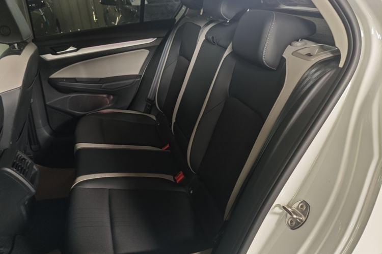 Used Volkswagen Golf 2023 Facelift 280TSI DSG Pro Left Rear Seat