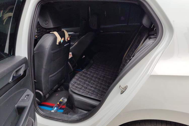 Used Volkswagen Golf 2023 280TSI DSG R-Line Lite Left Rear Seat
