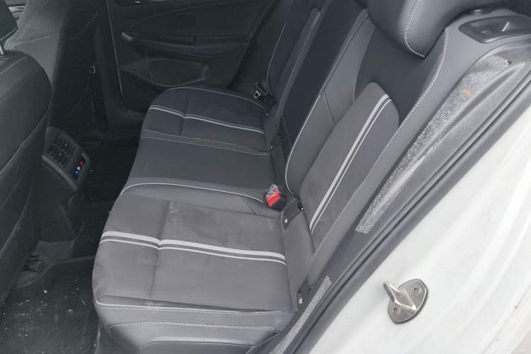 Used Volkswagen Golf 2023 Facelift 280TSI DSG R-Line Lite Left Rear Seat