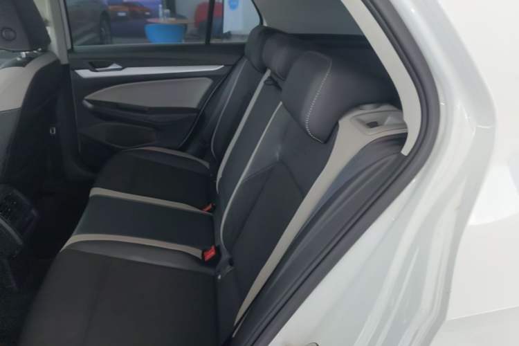 Used Volkswagen Golf 2023 Facelift 280TSI DSG Pro Left Rear Seat