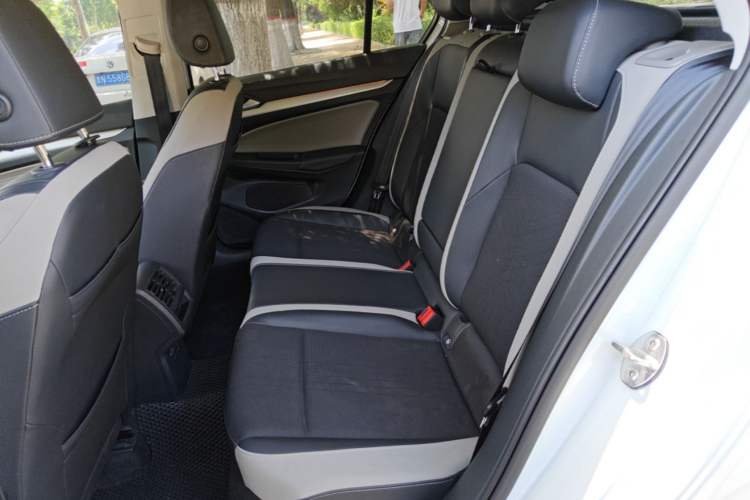Used Volkswagen Golf 2023 Facelift 280TSI DSG Pro Left Rear Seat