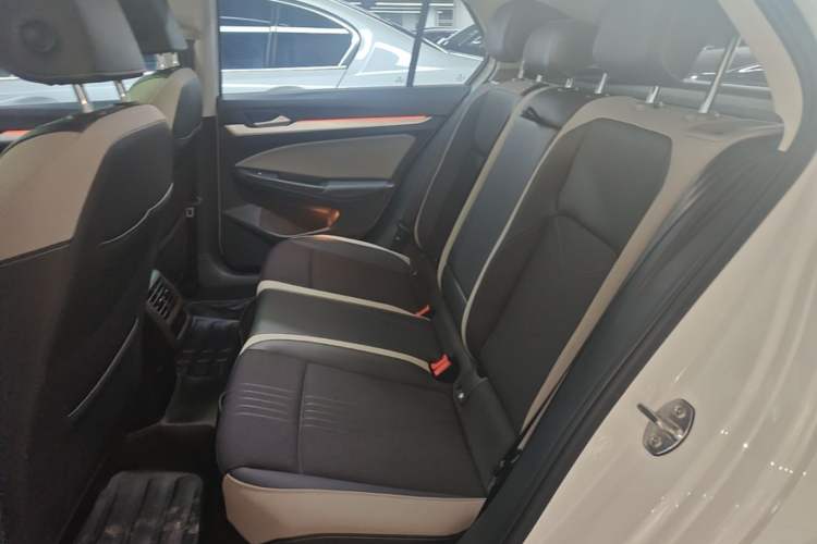Used Volkswagen Golf 2023 Facelift 280TSI DSG Pro Left Rear Seat