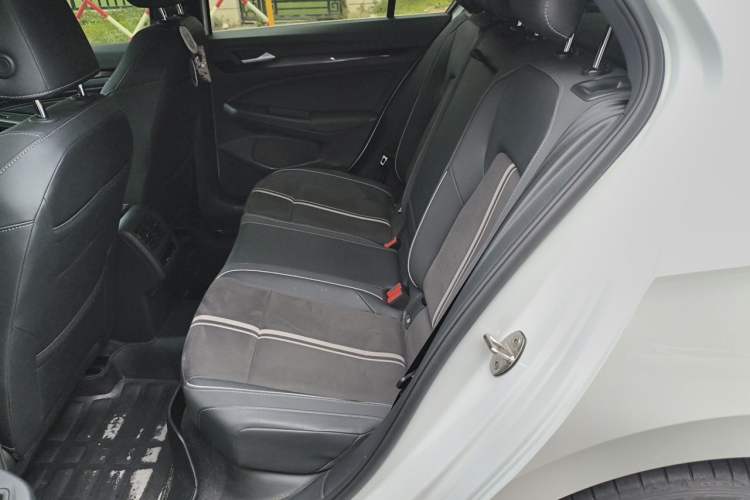 Used Volkswagen Golf 2023 280TSI DSG R-Line Lite Left Rear Seat