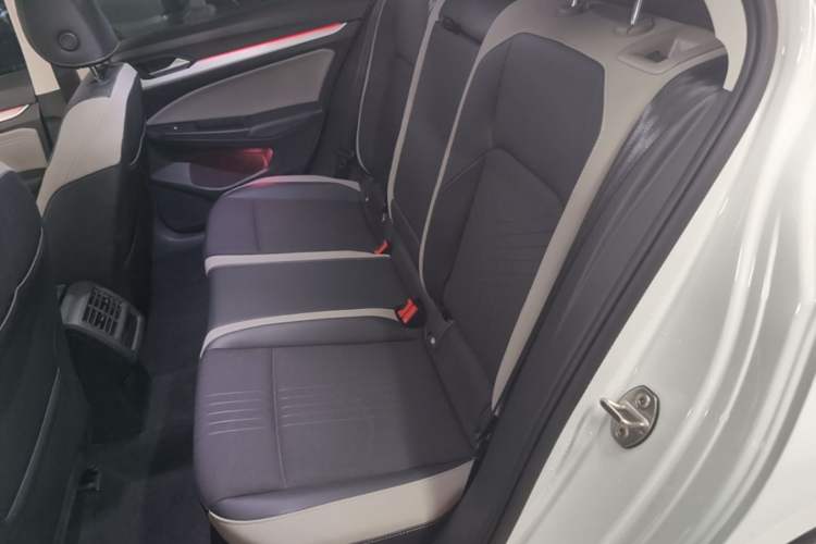 Used Volkswagen Golf 2023 Facelift 280TSI DSG Pro Left Rear Seat