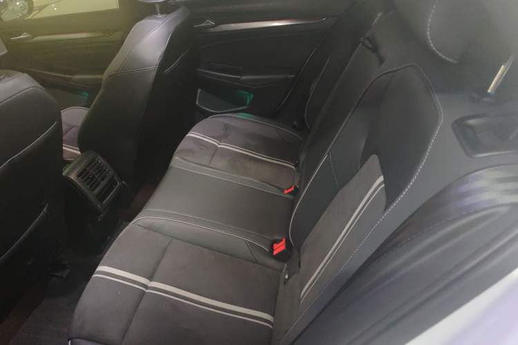 Used Volkswagen Golf 2023 Facelift 280TSI DSG R-Line Lite Left Rear Seat