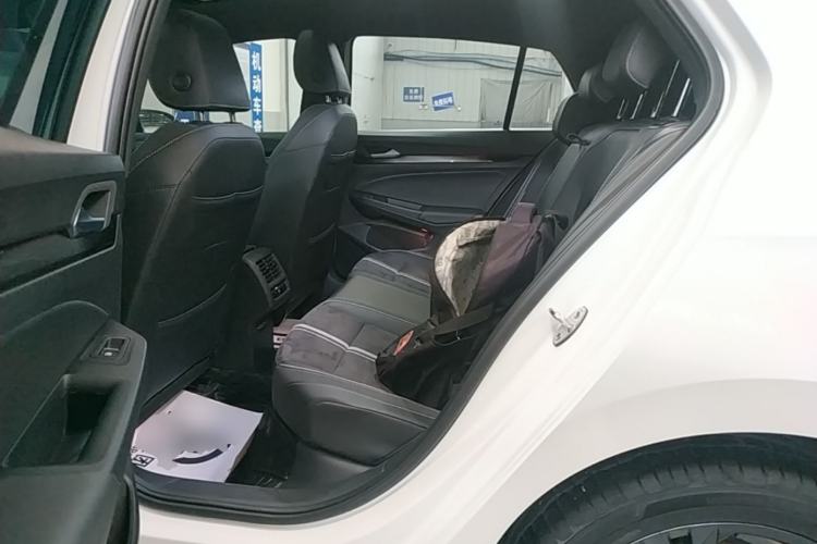 Used Volkswagen Golf 2023 Facelift 280TSI DSG R-Line Left Rear Seat