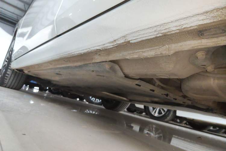 Used Volkswagen Golf 2023 Facelift 280TSI DSG Pro Left Side Sill