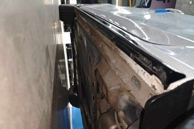 Used Volkswagen Golf 2023 280TSI DSG R-Line Lite Left Side Sill
