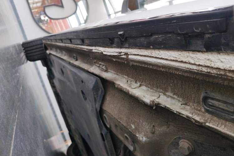 Used Volkswagen Golf 2023 Facelift 280TSI DSG R-Line Left Side Sill